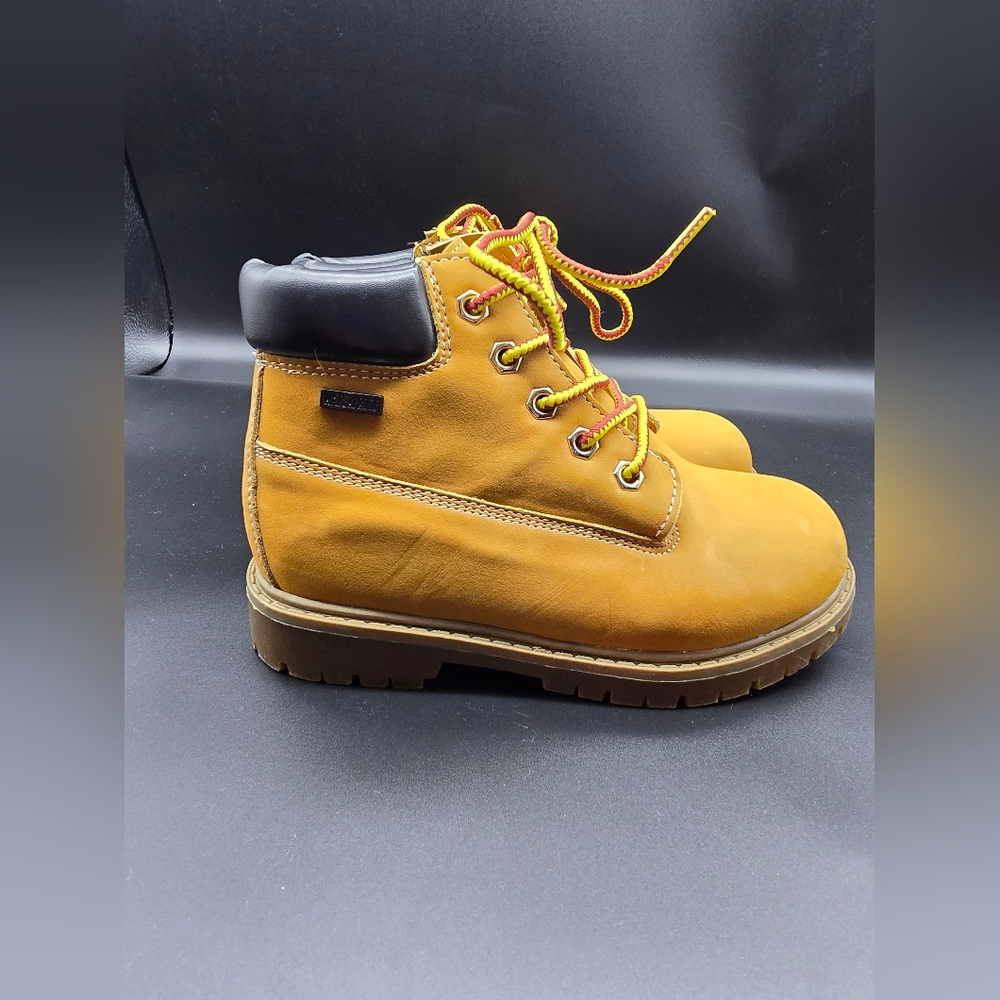 Trail Guide Boots - Picture 4 of 10